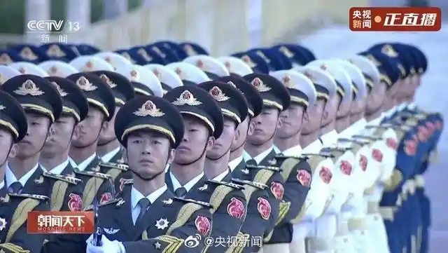 奋斗百年路 启航新征程_国庆节天安门广场升旗仪式_天安门广场国庆升旗仪式完整视频