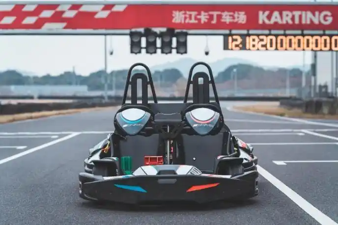 闲暇时光去哪玩？刺激好玩的浙江国际赛车场不容错过