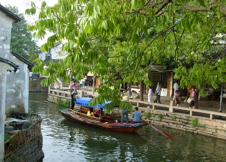 春节旅游冷门景点介绍，中国美的10个古镇