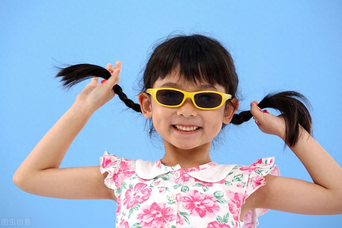 详细阅读:小女孩最洋气的名字 婴儿起名大全集 小女孩最洋气的名字 婴儿起名大全集