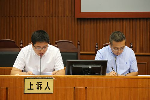 “走廊医生”称名誉权被侵 微博“大V”是否应该担责