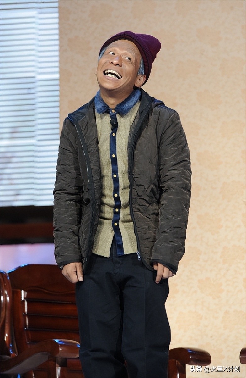 宋小宝碰瓷小品台词欢_宋小宝抛弃发妻真相_宋小宝事业巅峰与衰落