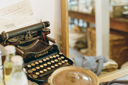 吴姓带港字名字一听就好听干净的