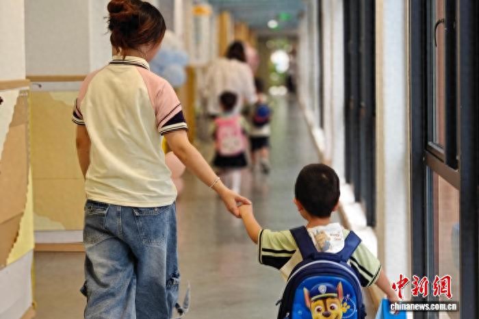 福州幼儿园特色迎新活动_福建中小学开学第一课_安全教育平台登录2025
