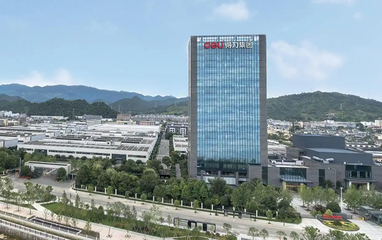 得力CEO道歉健康歧视_被得力辞退跛脚员工再发声：不会回去_得力辞退跛脚员工事件后续