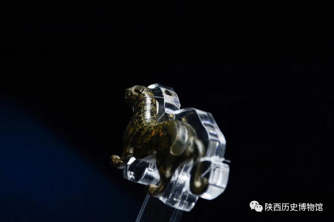 萌三国虎符_ 战国虎符 调兵遣将 _战国错金杜虎符 战国秦 
