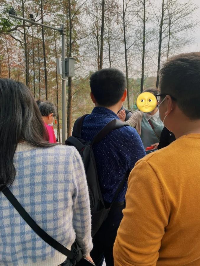 相亲角自我介绍_天河公园相亲角_广州天河公园野战