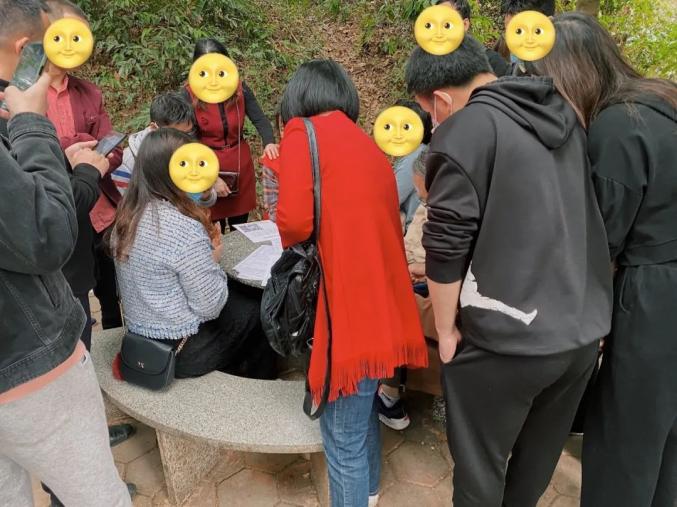 天河公园相亲角_相亲角自我介绍_广州天河公园野战