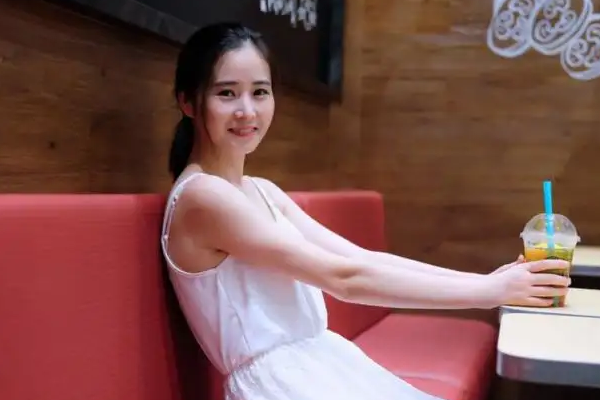 搭讪女生，哪些技巧是不会让女生认为你很随便的？