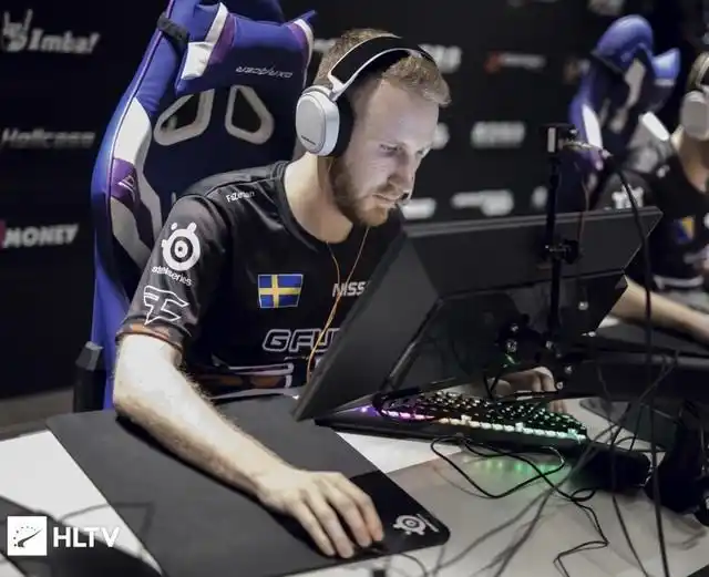 赛睿iCEMAT鼠标垫历史_SteelSeries赛睿游戏鼠标垫_游戏鼠标垫