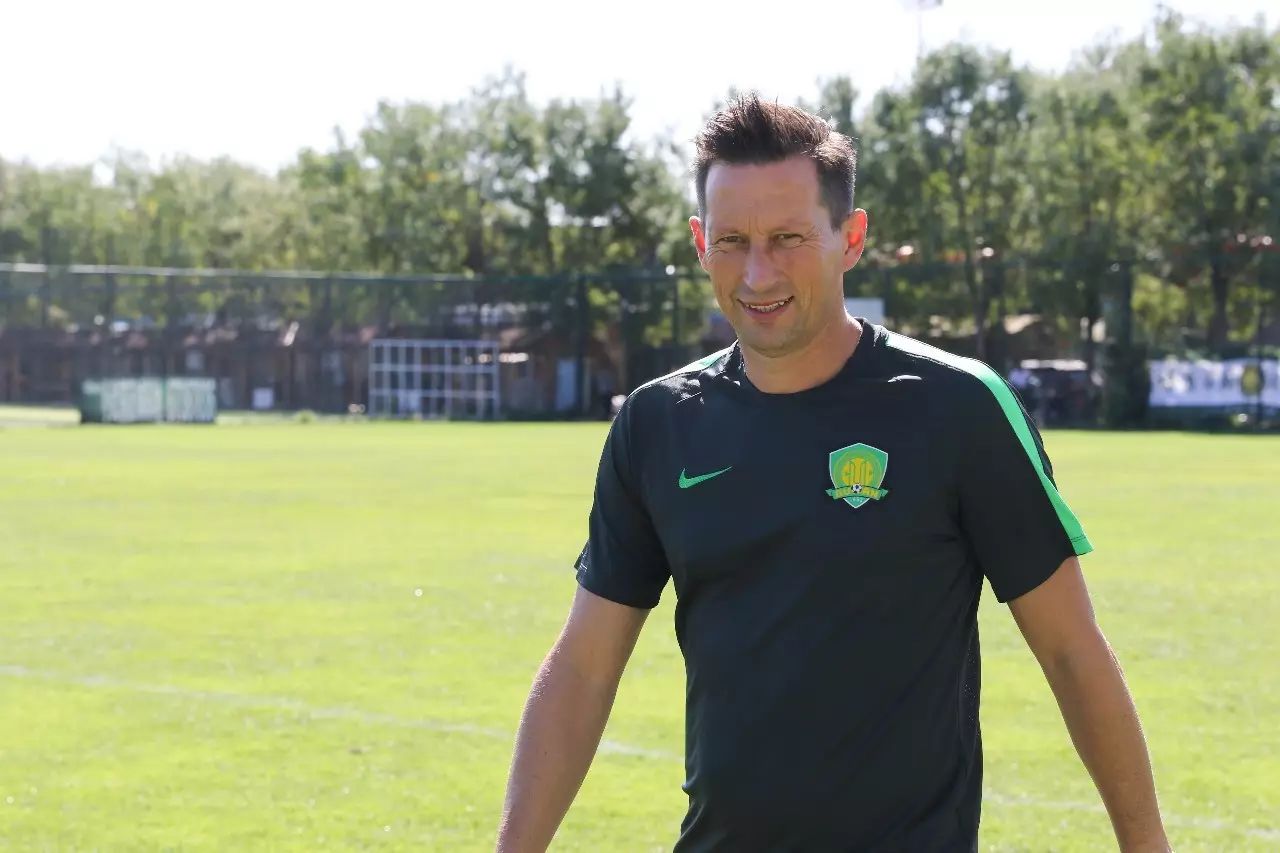 于大宝预备队比赛表现_北京中赫国安预备队联赛24轮_北京国安李翰博