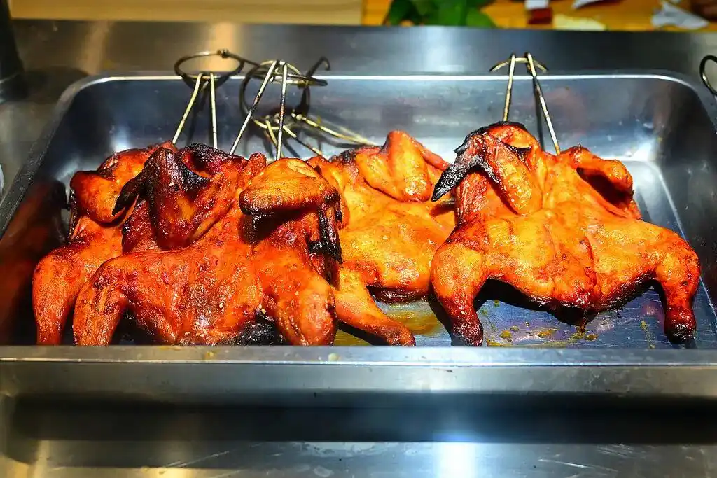 超市卖20元一只的烤鸡，能放心吃吗？