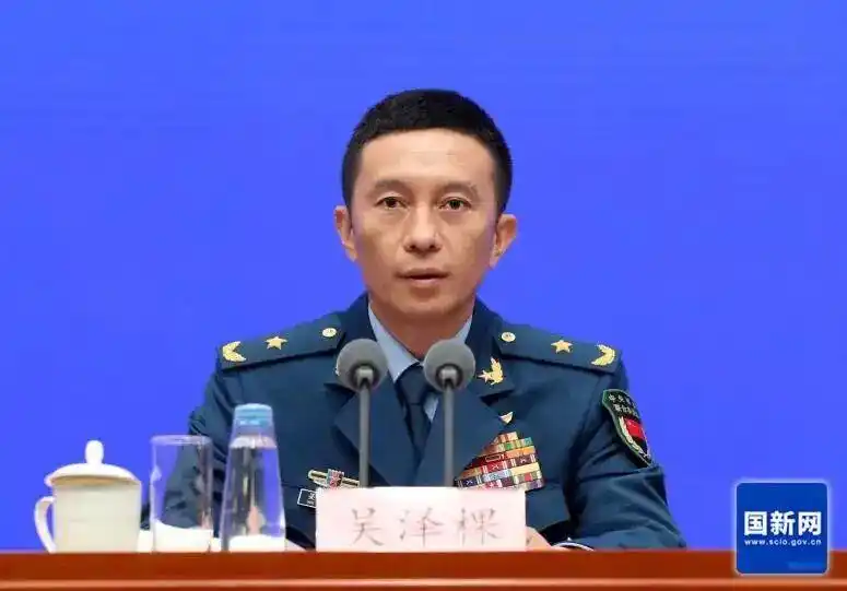 80周年抗战阅兵细节解析_90后旗手受阅抗战精神传承_我们为什么需要九三大阅兵