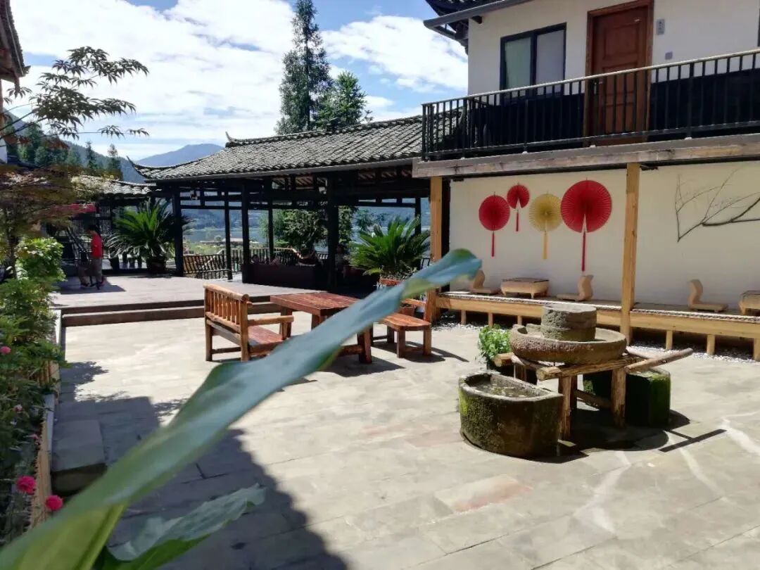 洪雅瓦屋山居酒店 瓦屋山风景名胜区 洪雅雅女湖民宿 瓦屋山雅女湖 瓦屋山雅湖蜀山柒舍 洪雅雅湖民宿_洪雅野鸡坪住宿