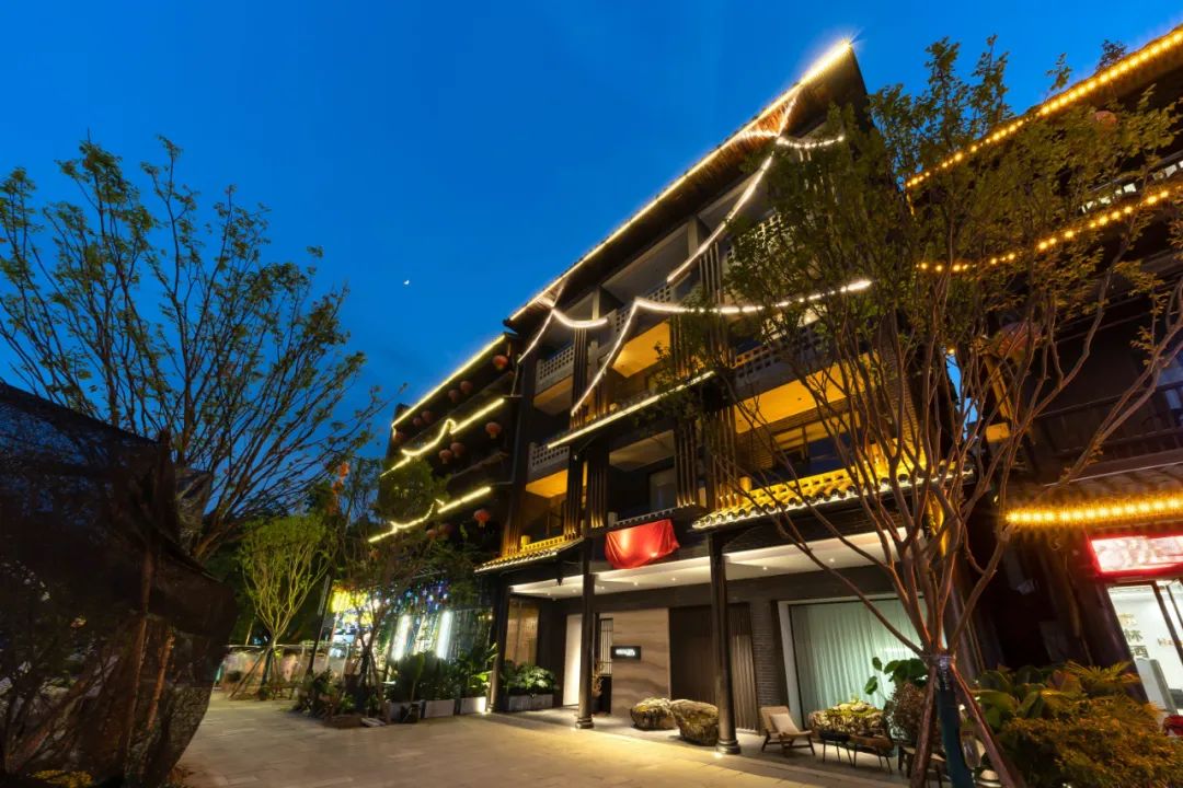 洪雅瓦屋山居酒店 瓦屋山风景名胜区 洪雅雅女湖民宿 瓦屋山雅女湖 瓦屋山雅湖蜀山柒舍 洪雅雅湖民宿_洪雅野鸡坪住宿