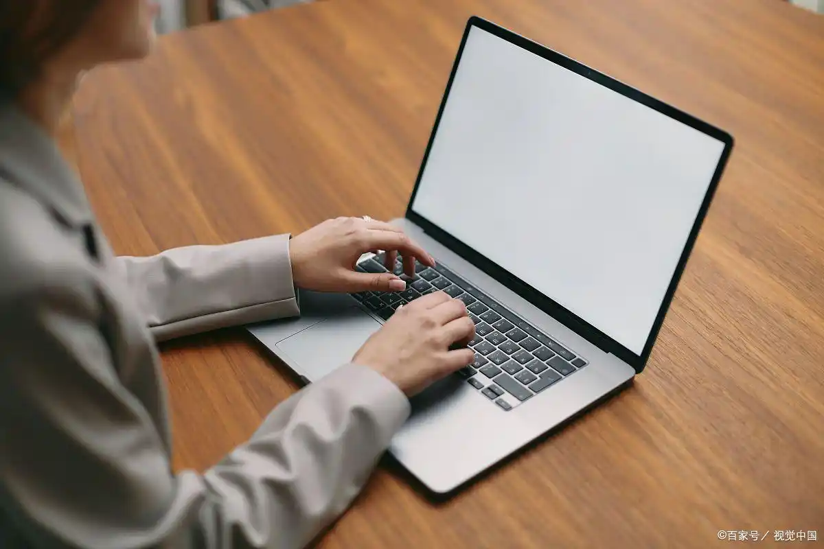 关闭电脑广告弹窗_浏览器设置屏蔽广告_开网页时出现广告怎么办