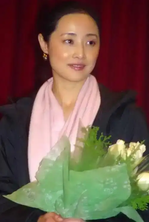 经蓓老公_刘蓓近况_刘蓓个人生活经历