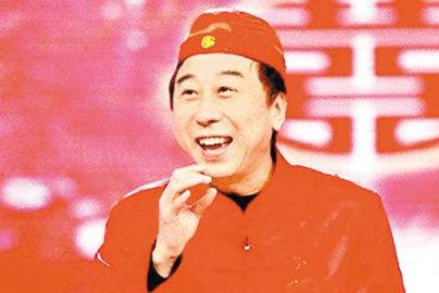 春晚钉子户冯巩_春晚笑脸哥是谁_冯巩春晚缺席