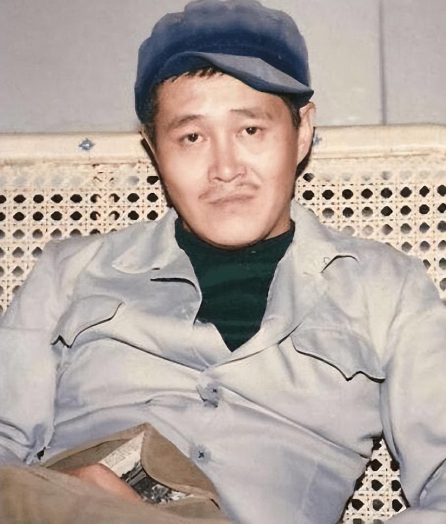 春晚笑脸哥是谁_赵本山 春晚 小品