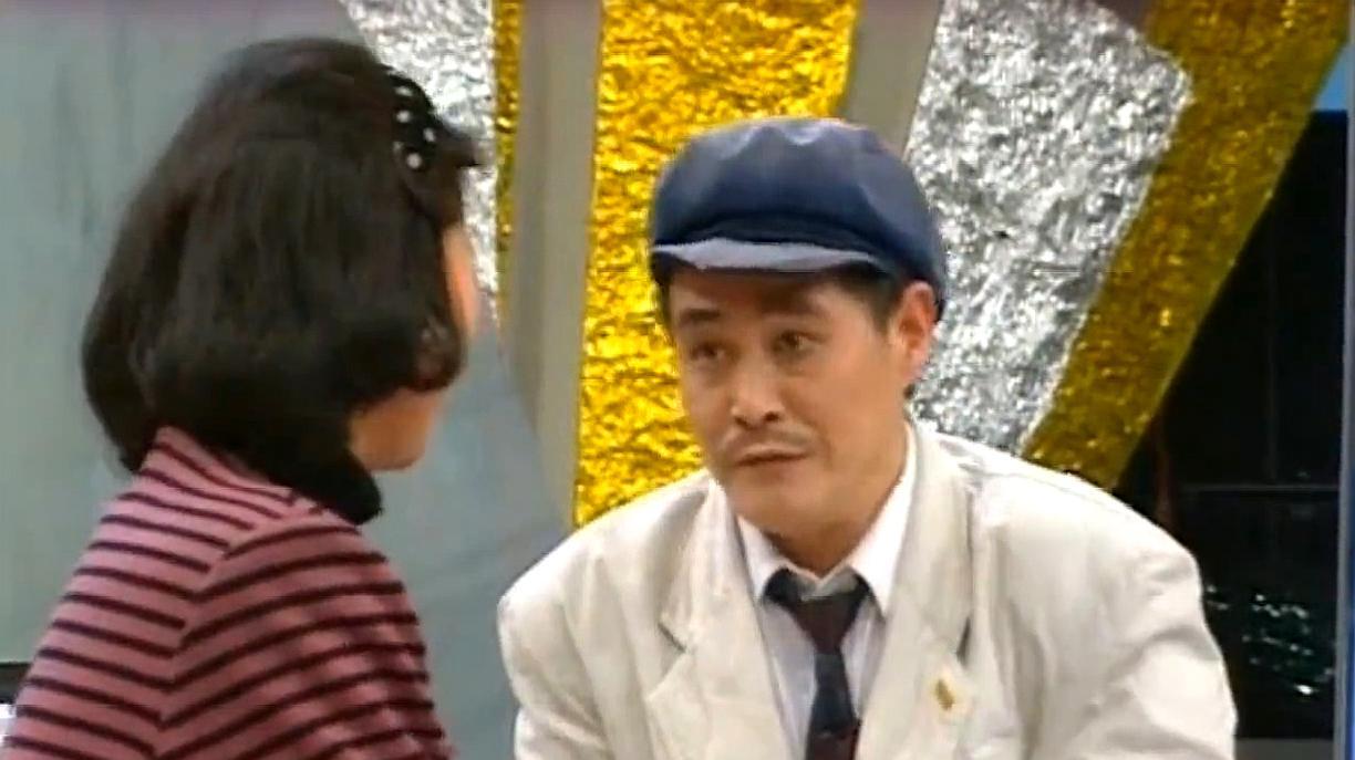 赵本山 春晚 小品_春晚笑脸哥是谁