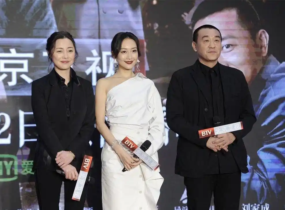 刘蓓 丈夫 回归家庭_经蓓老公