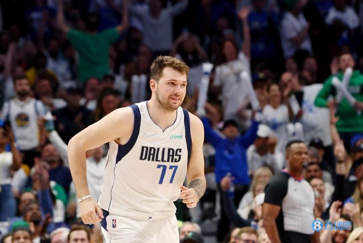 哈登延续状态击退马刺_正直播nba:76人vs篮网_马刺VS76人