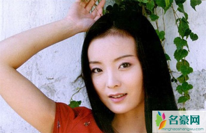 王志才前妻张露身份解密 与王艳结婚才是正确的选择