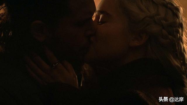 权力的游戏第六季无删减在线观看_权力的游戏第八季第五集剧情解析_龙母攻城君临末日