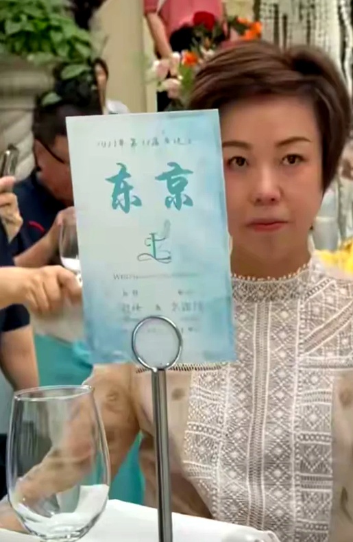 张怡宁和徐威的日常生活_张怡宁老公徐威近照_张怡宁徐威婚姻故事