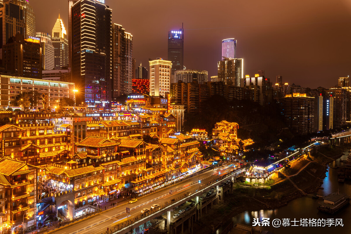 重庆洪崖洞在哪里_洪崖洞历史_洪崖洞夜景