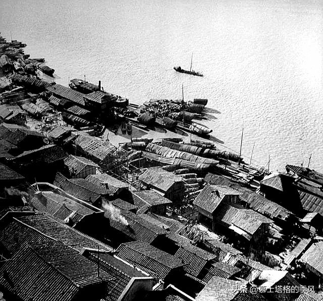 洪崖洞夜景_重庆洪崖洞在哪里_洪崖洞历史