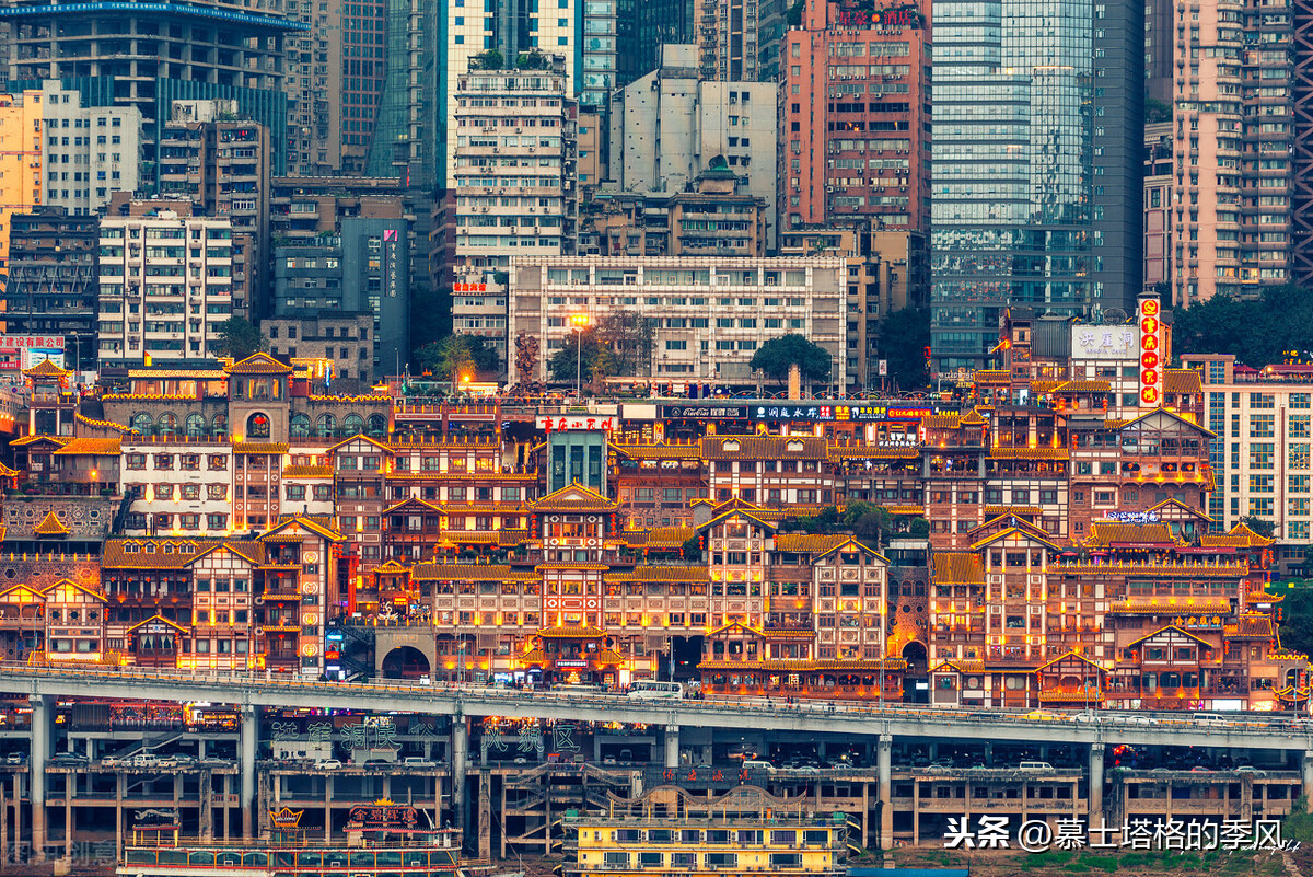 洪崖洞历史_洪崖洞夜景_重庆洪崖洞在哪里