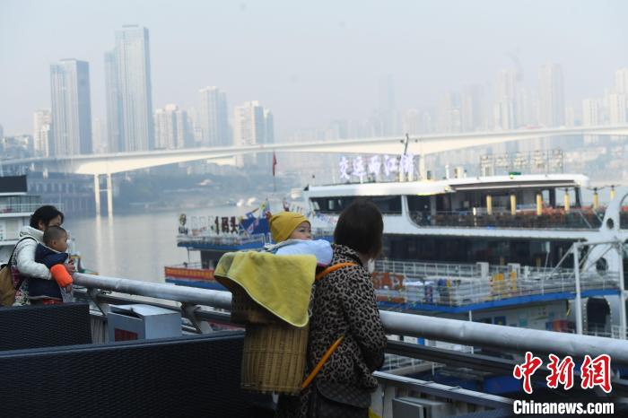 重庆洪崖洞在哪里_重庆朝天门码头整治_重庆洪崖洞客运码头开港