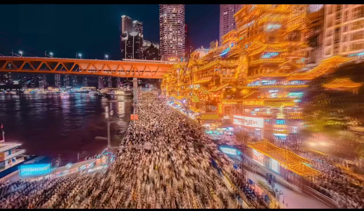 洪崖洞国庆假期人流拥挤_重庆洪崖洞在哪里_洪崖洞中秋国庆灯光秀