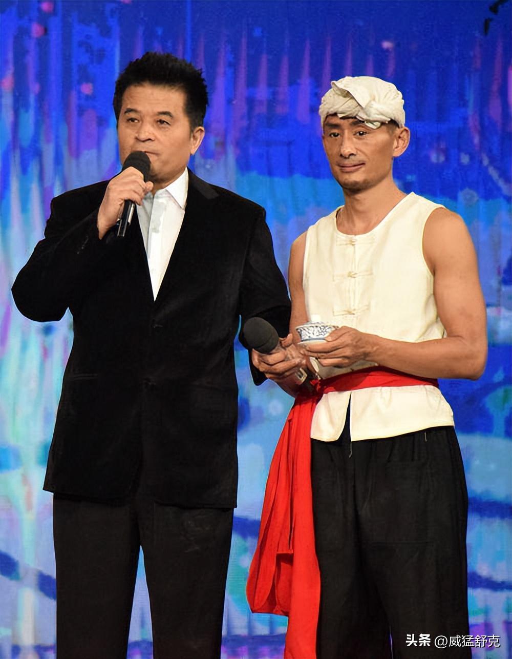 饭局门毕福剑_毕福剑央视星光大道被封杀原因_毕福剑跌落神坛经历