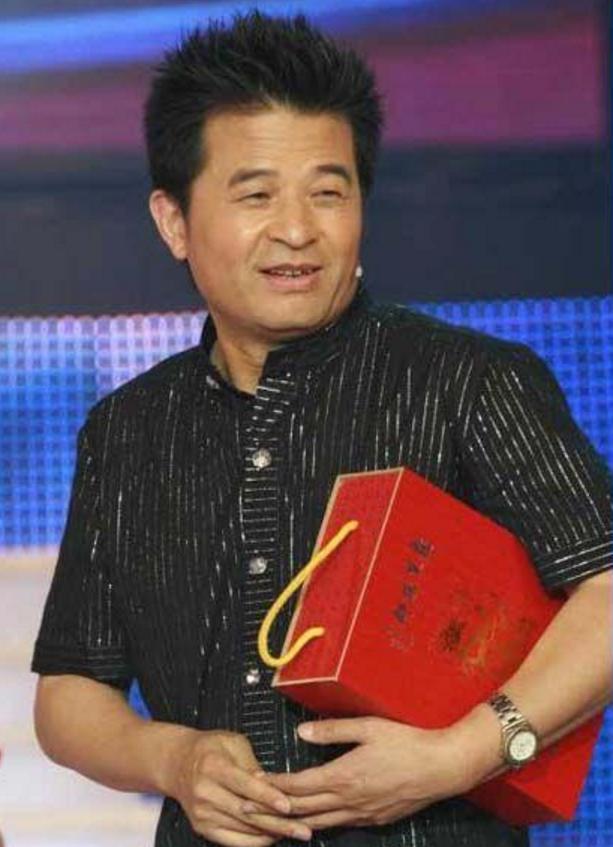 毕福剑落魄现状_毕福剑事业巅峰经历_饭局门毕福剑