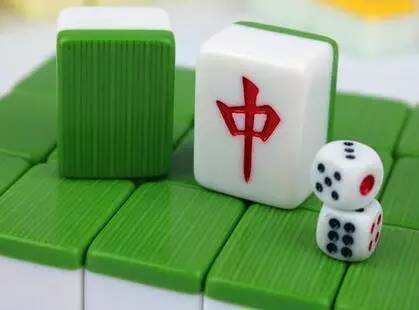 胡牌等熟张方法_打麻将技巧_打麻将舍牌技巧