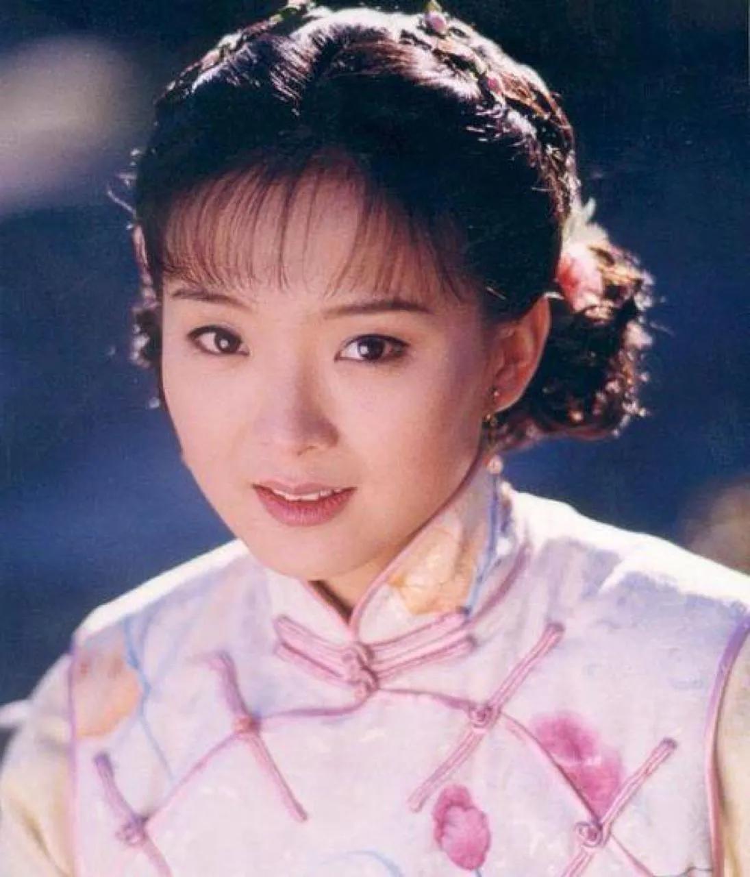 王志才比王艳大多少_王艳还珠格格晴儿经历_王艳嫁给王志才故事