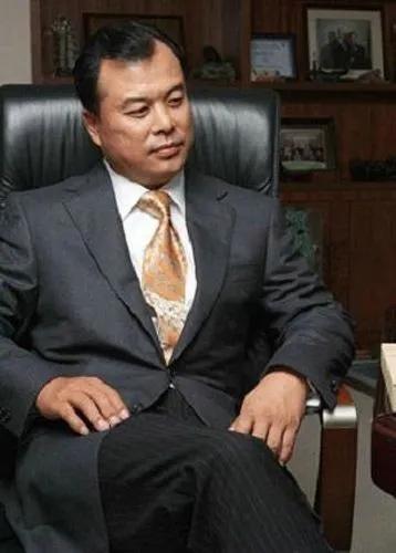 王艳还珠格格晴儿经历_王志才比王艳大多少_王艳嫁给王志才故事