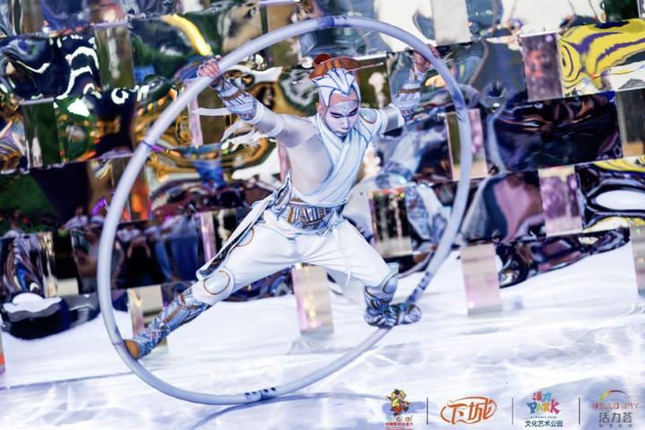 杭州动漫节下城分会场_杭州哪里有日单动漫批发_二次元偶像大秀宅舞太阳马戏