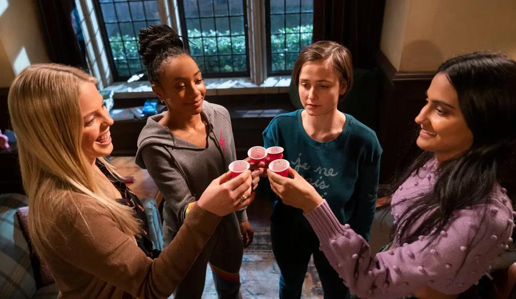 《女大学生的生活》一口气二十集，连名字都要打码的青春校园剧