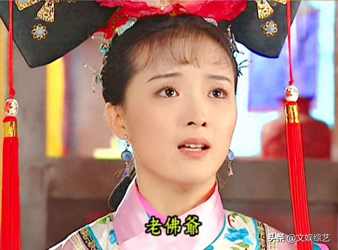 49岁王艳和16岁儿子视频，曾经不懂事的儿子，如今乖巧又懂事