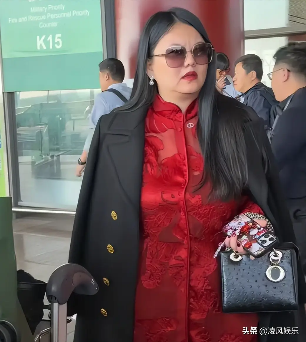 何炅面容变化_何炅回应衰老焦虑：准备再干三四十年_何炅衰老焦虑