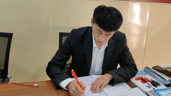 神东情征文投稿_煤矿宣传稿件_神东情故事征集活动