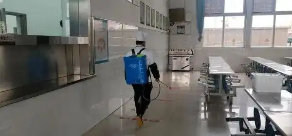 郑州市中小学开学第一课活动内容_郑州市中小学开学安全防疫措施_河南省中小学