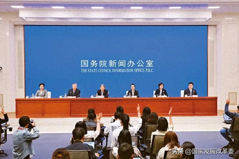 民营经济发展高质量_中国民营经济占比2025_推动民营经济健康发展