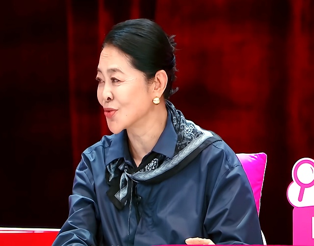 张泉灵北大演讲高清下载_张泉灵观察室_生育自由职业寿命