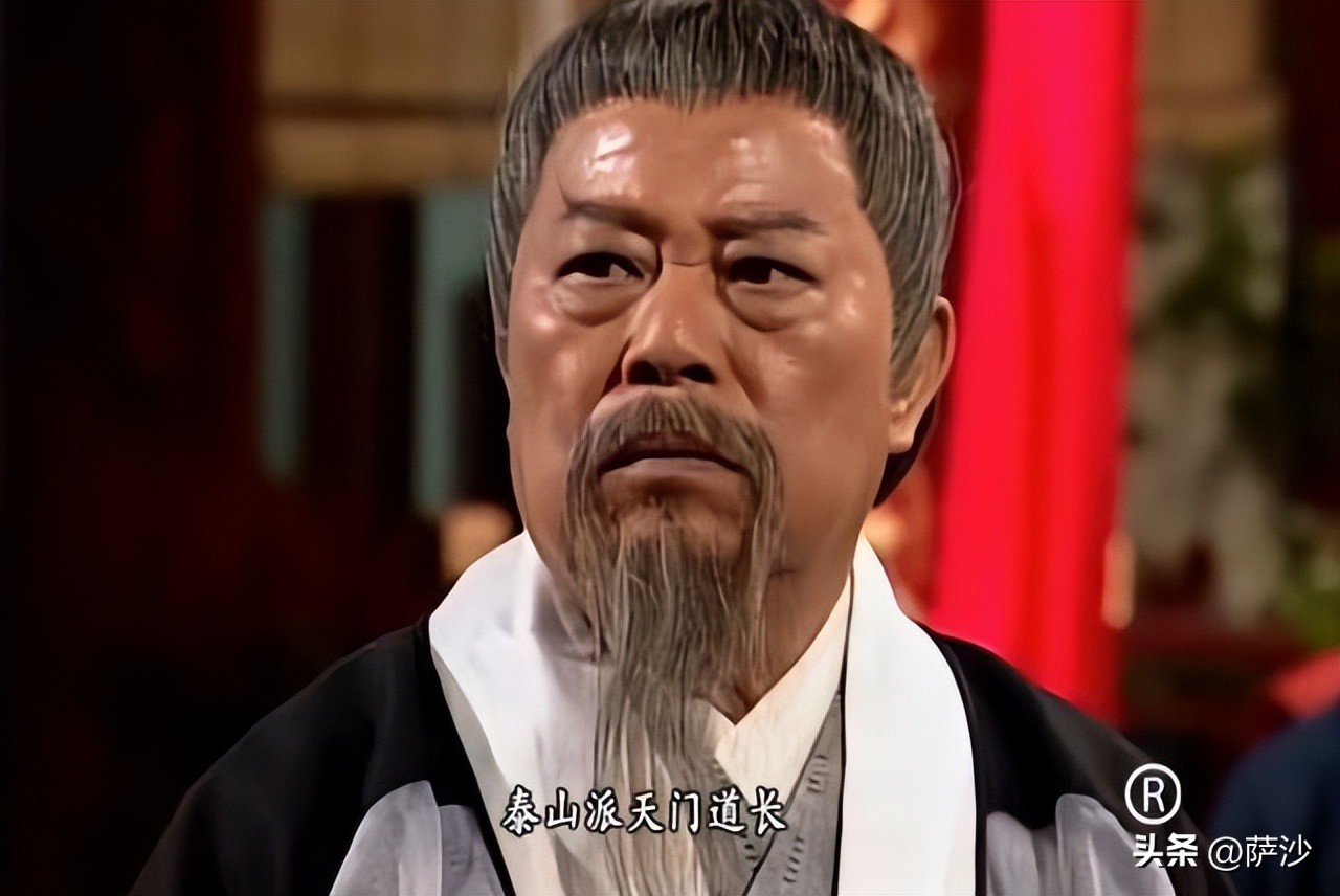 为什么左冷禅和五岳剑派其他4位掌门武功差那么多？他是武林奇才