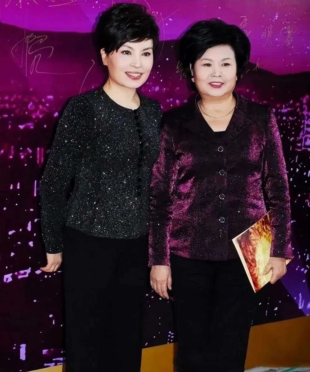 邢质斌央视岁月变迁_央视主持人邢质斌回忆录_邢质斌老公简历