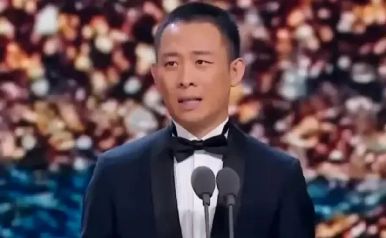 主持人刘婧老公张译_张译 的人生经历 演员转型